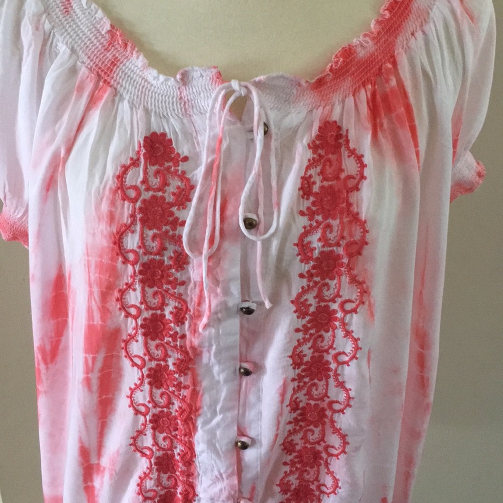 Cute Blouse. NWT